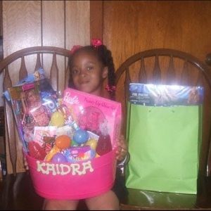 Meet your Posher, Kaidra